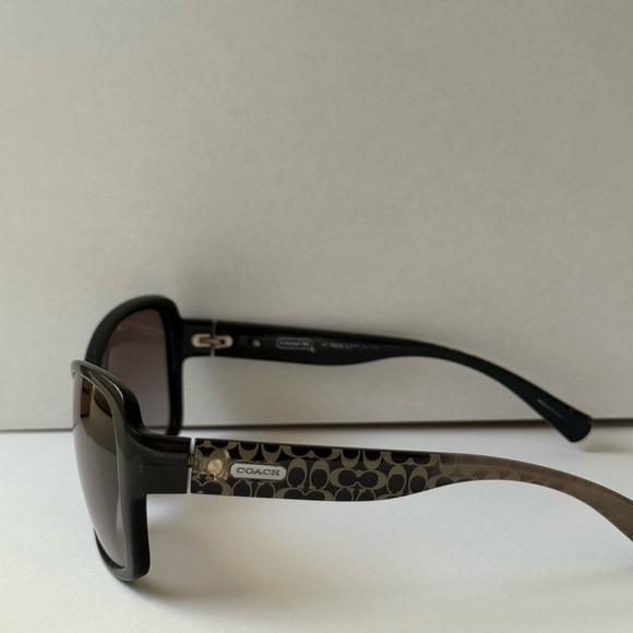 Coach Black and Silver Women's Sunglasses HC8058 - Picture 4 of 7